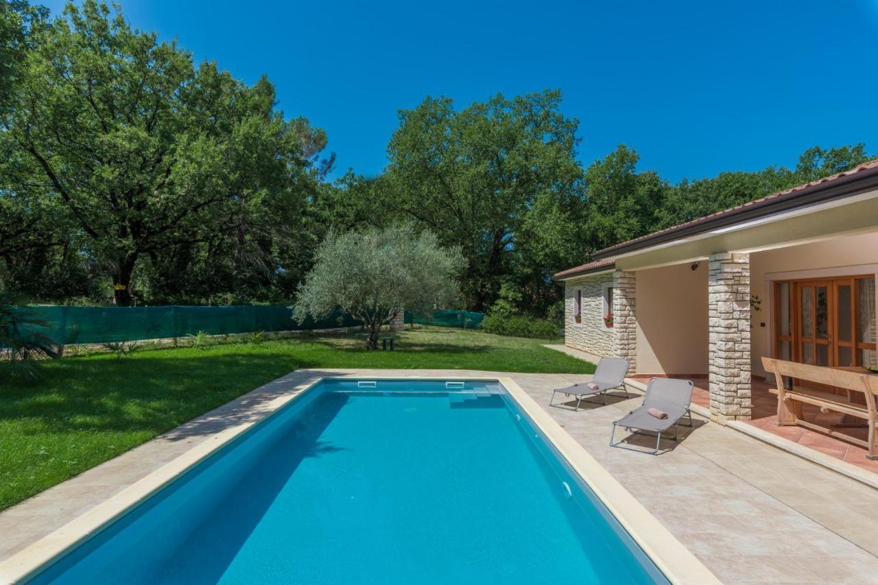 Villa Mirabella Umag Exterior foto
